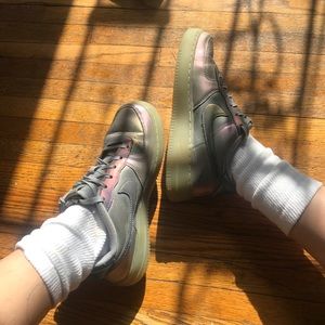 Nike lowtop reflective multi colored sneakers !